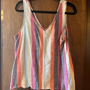 Linen Blend Time & Tru Top